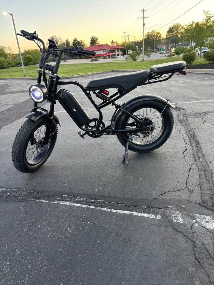 Fat-Tire E-Bike, our own stock